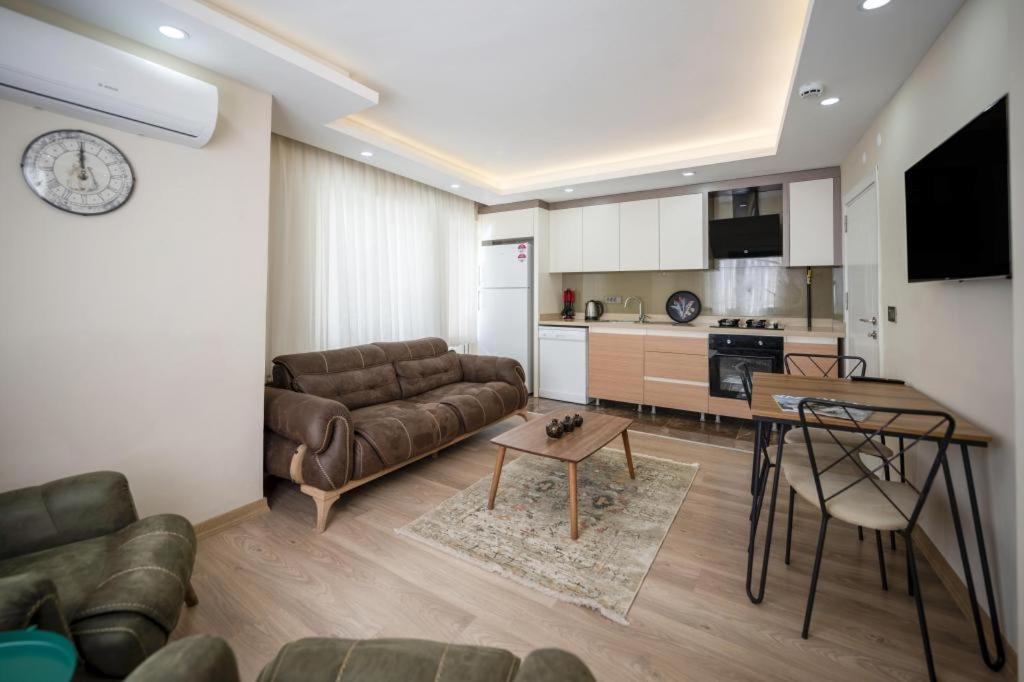 Abc Apart Hotel Анталія Екстер'єр фото